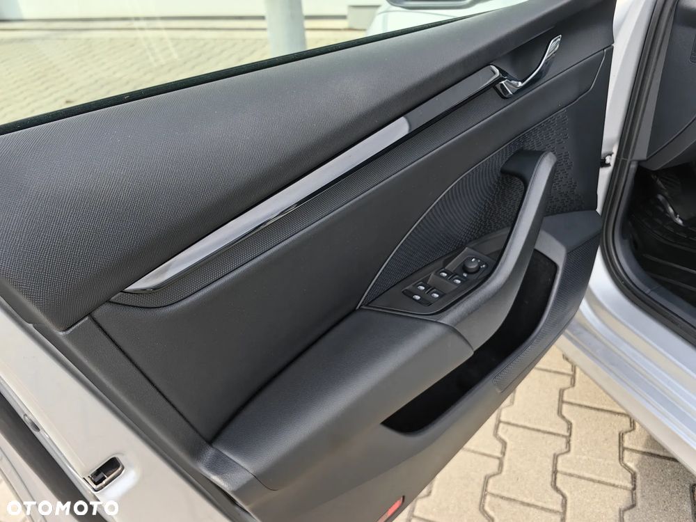 Skoda Octavia 1.5 TSI Business - 26