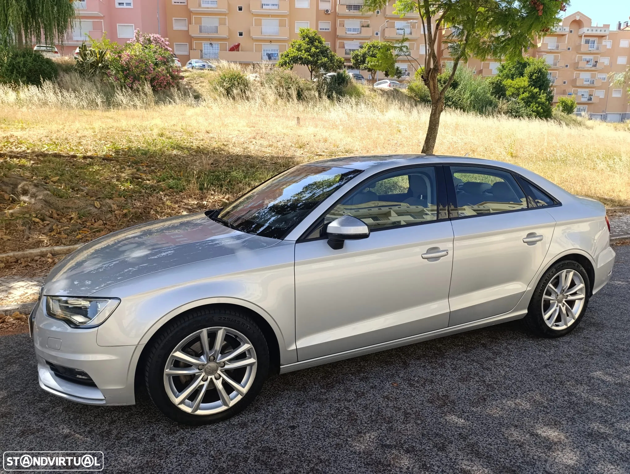 Audi A3 Limousine 2.0 TDI Sport S tronic - 2