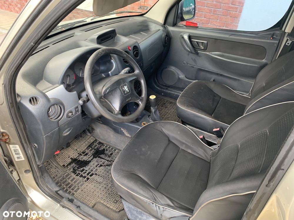 Peugeot Partner 2.0 HDi Mistral - 5