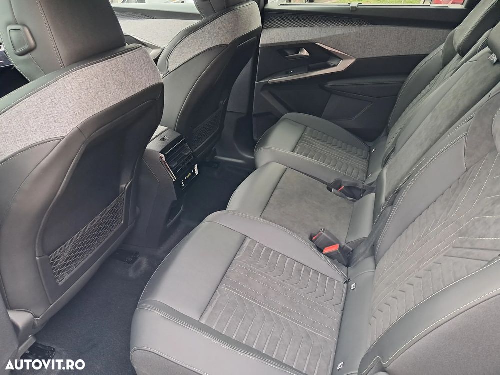 Peugeot 5008 Hybrid 145 e-DSC6 GT - 16