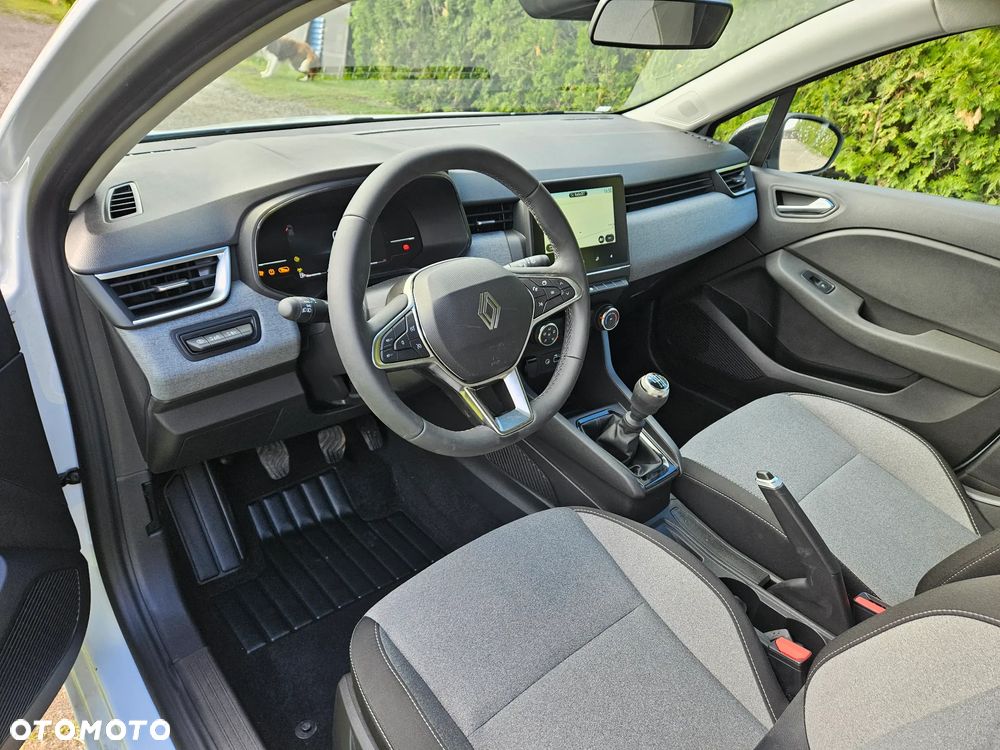Renault Clio TCe 90 TECHNO - 8