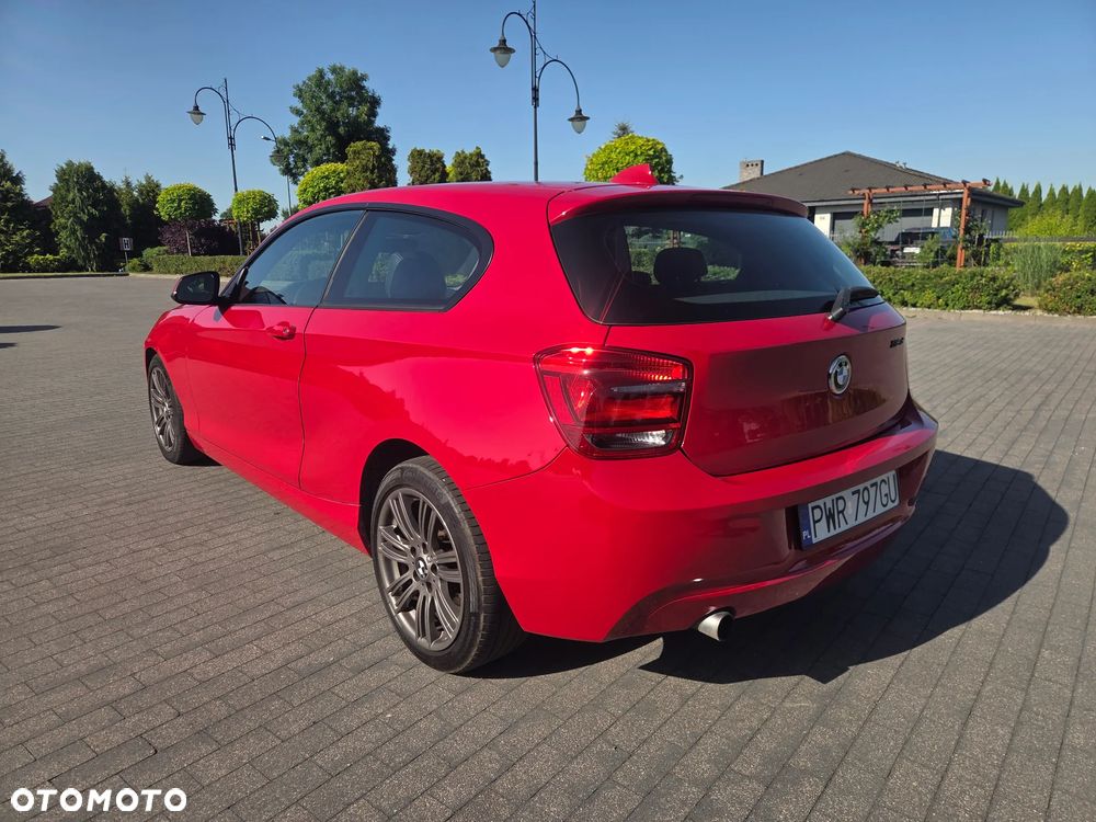 BMW Seria 1 116d - 33