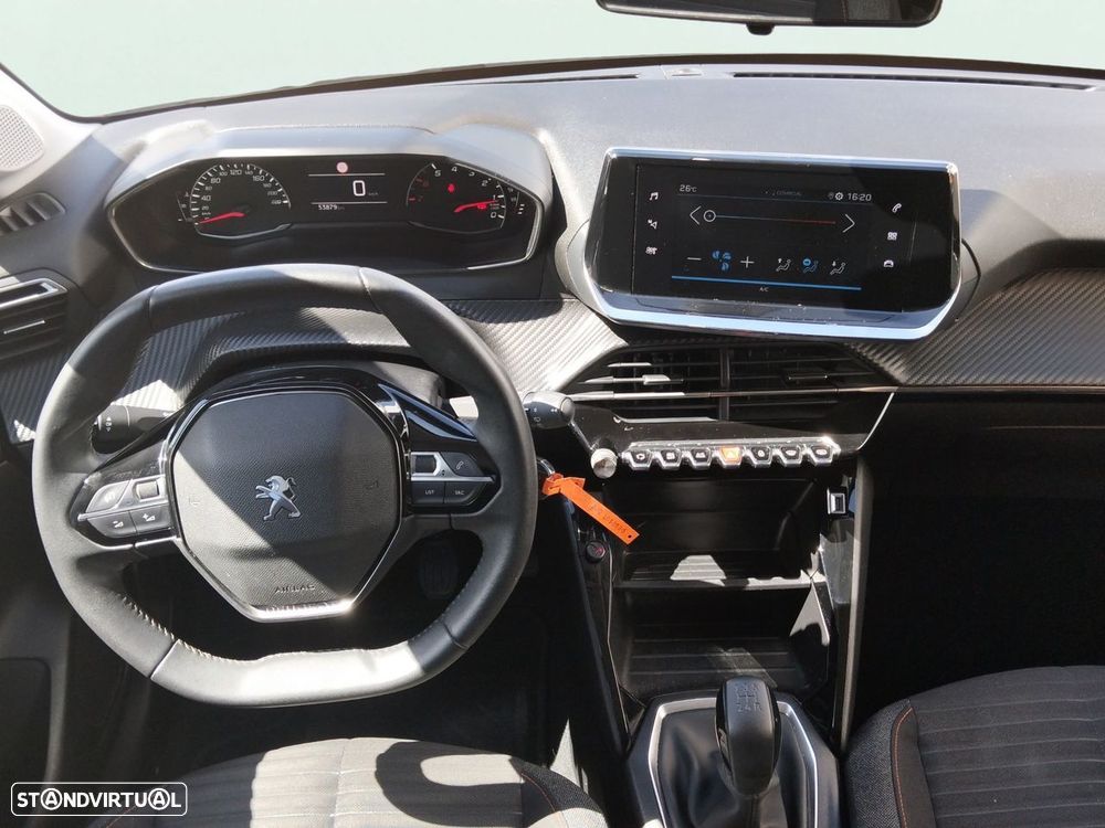 Peugeot 208 - 14