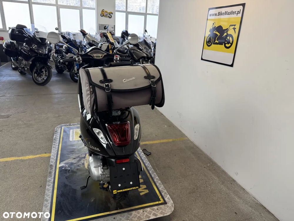 Vespa Primavera - 7