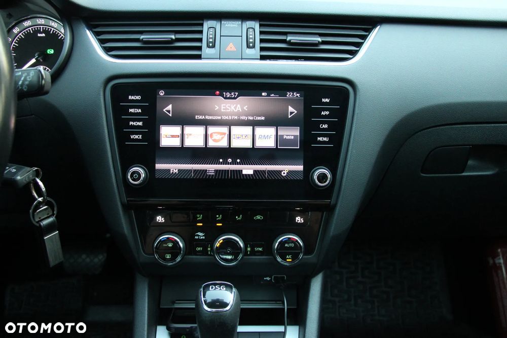 Skoda Octavia Combi 1.6 TDI DSG Ambition - 17