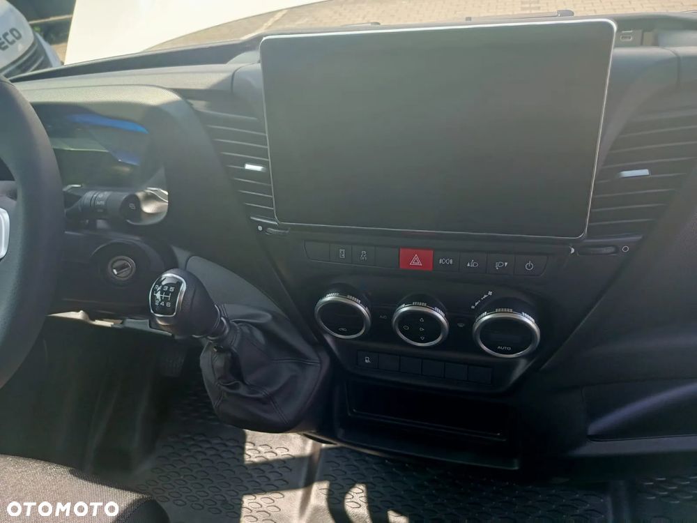 Iveco Daily / Pewny partner w biznesie! - 7