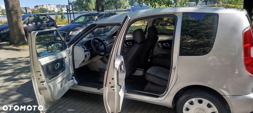 Skoda Roomster - 15