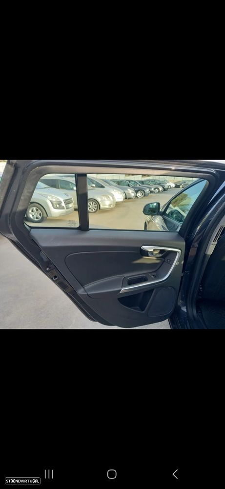 Volvo V60 - 16