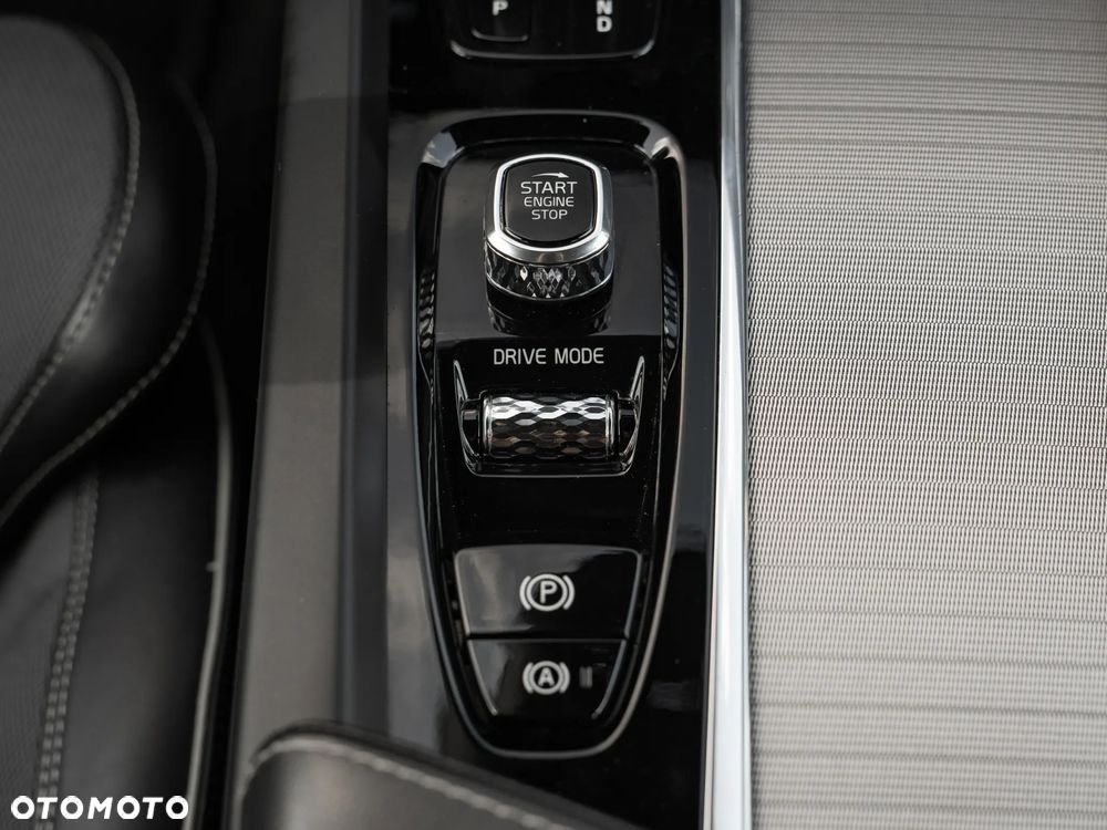 Volvo XC 60 - 22