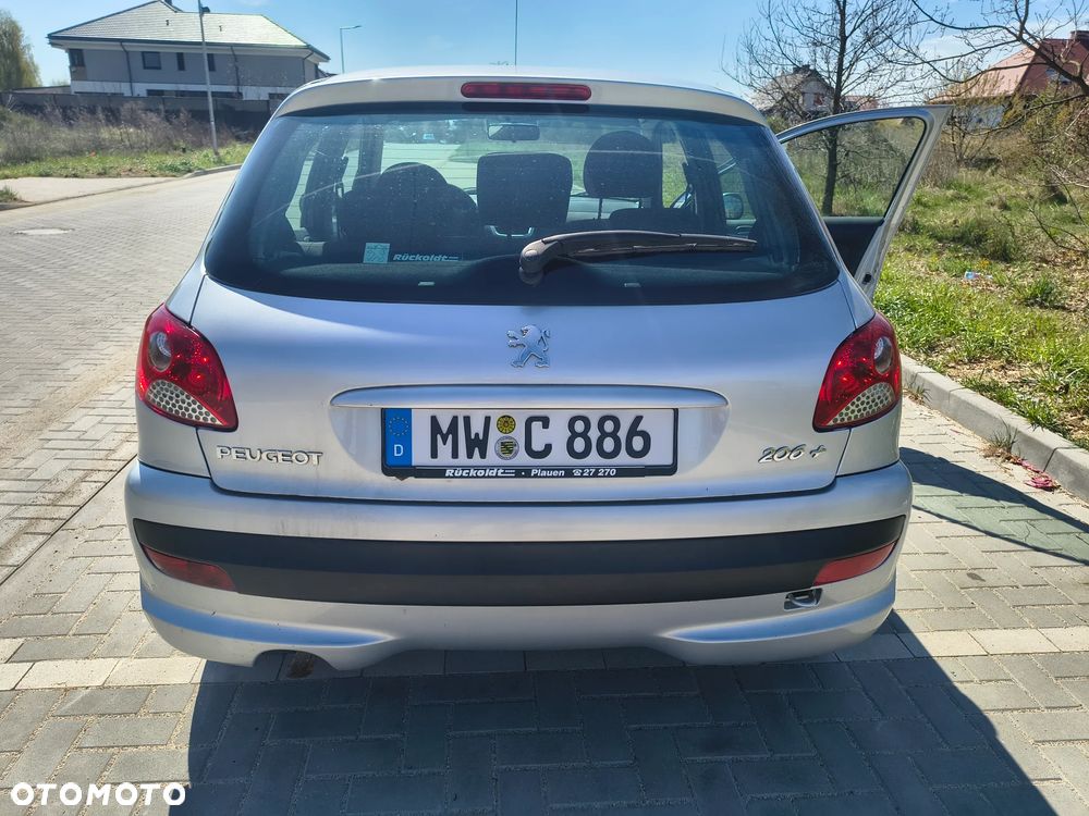 Peugeot 206 plus 75 - 12