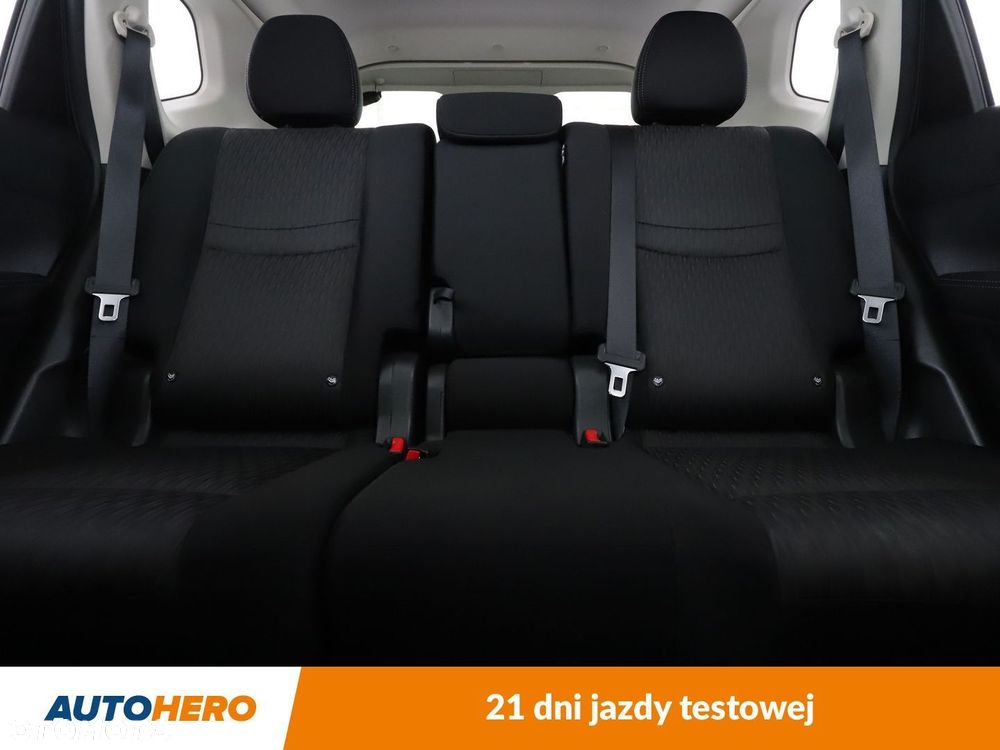 Nissan X-Trail 1.6 DIG-T N-Connecta 2WD - 15