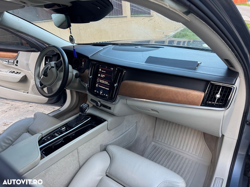 Volvo S90 D5 AWD Inscription - 28