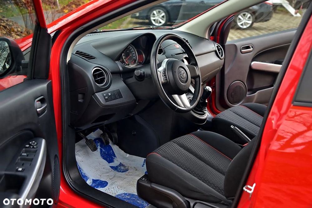 Mazda 2 - 22