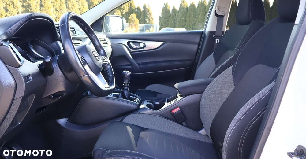 Nissan Qashqai - 11