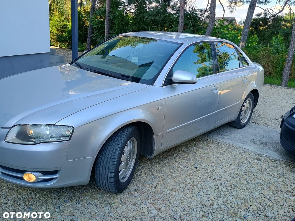 Audi A4 1.6