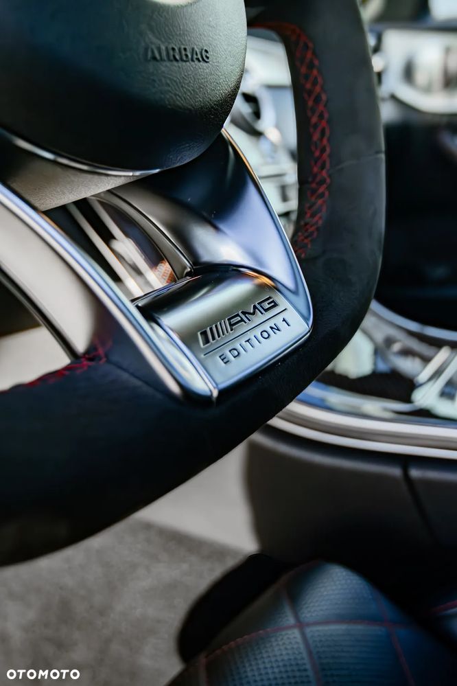 Mercedes-Benz Klasa C AMG 63 S AMG Speedshift 7G-MCT Edition 1 - 22