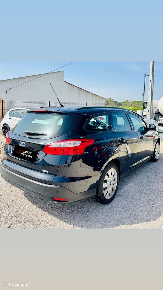 Ford Focus 1.0 EcoBoost S&S SYNC Edition - 6