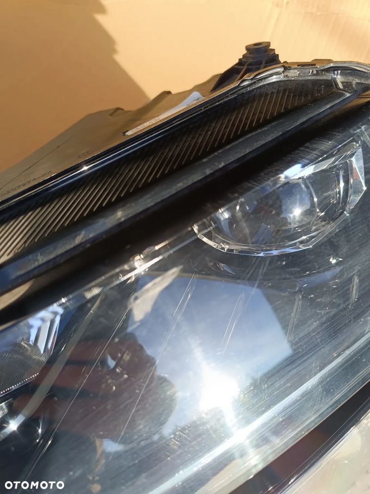 Skoda Karoq  lampa Full Led 57B941015F - 2