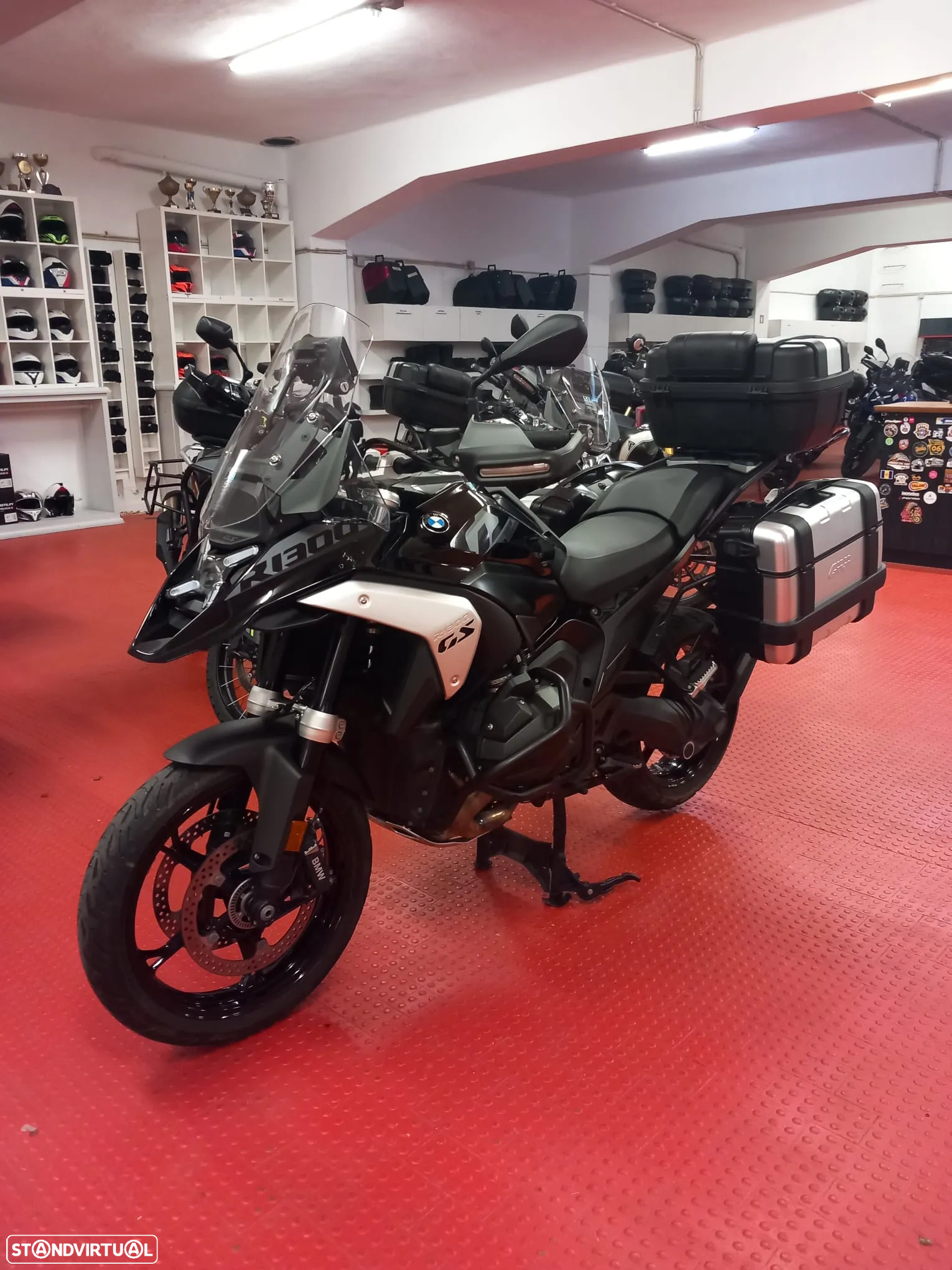 BMW R 1300 GS Triple Black - 11