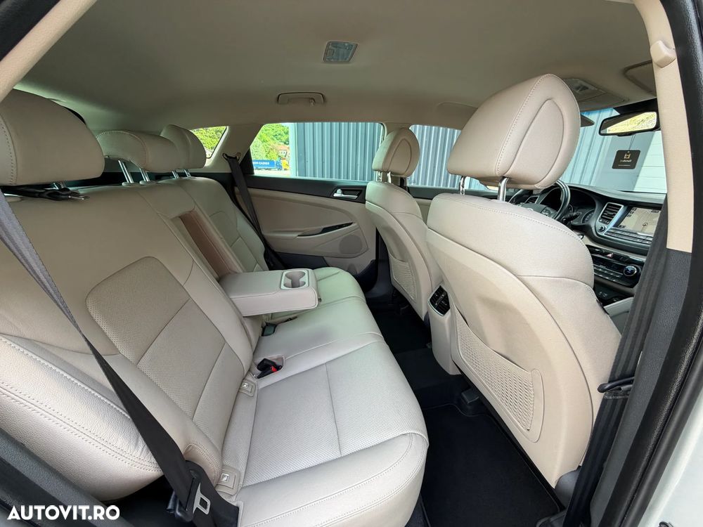 Hyundai Tucson blue 1.6 GDi 2WD Classic - 17