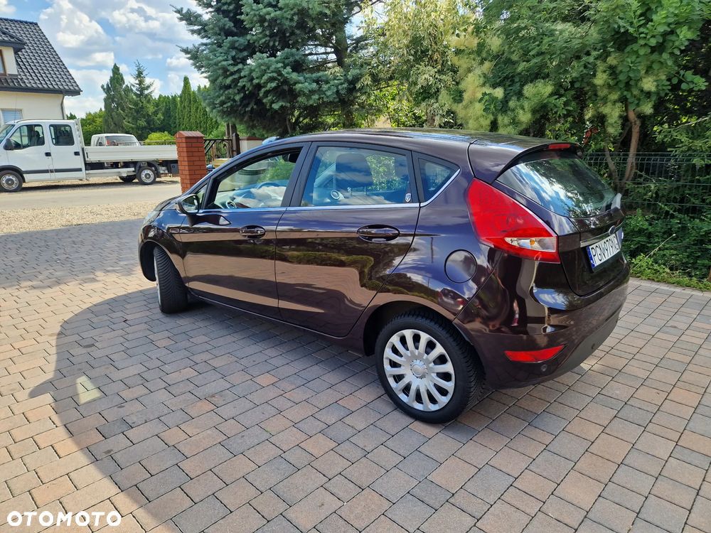 Ford Fiesta 1.6 Ghia - 4