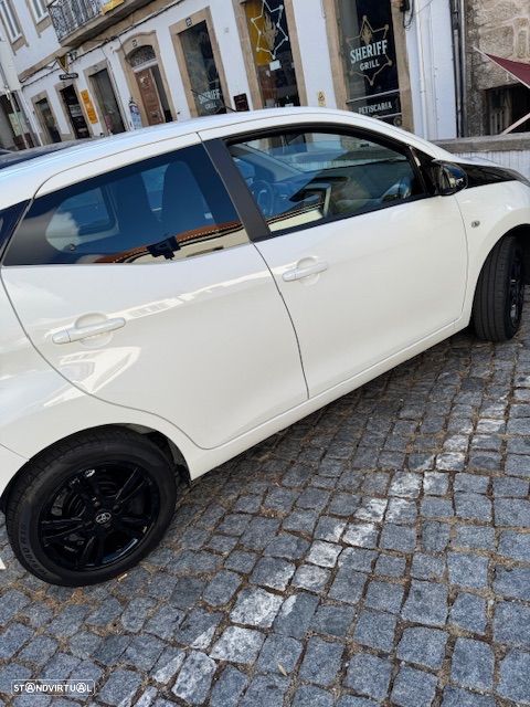 Toyota Aygo 1.0 X-Play+X-Touch - 6