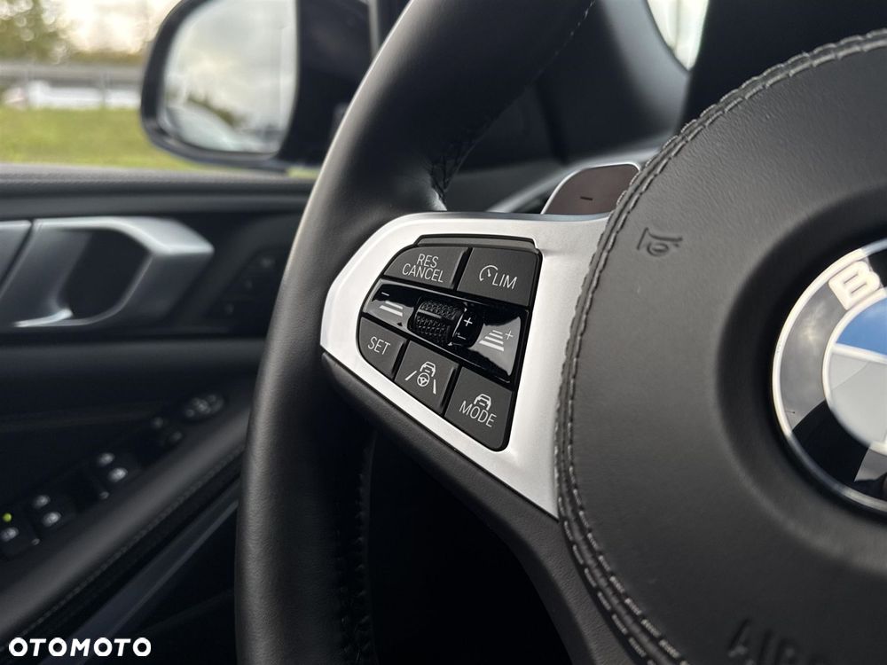 BMW X5 - 12