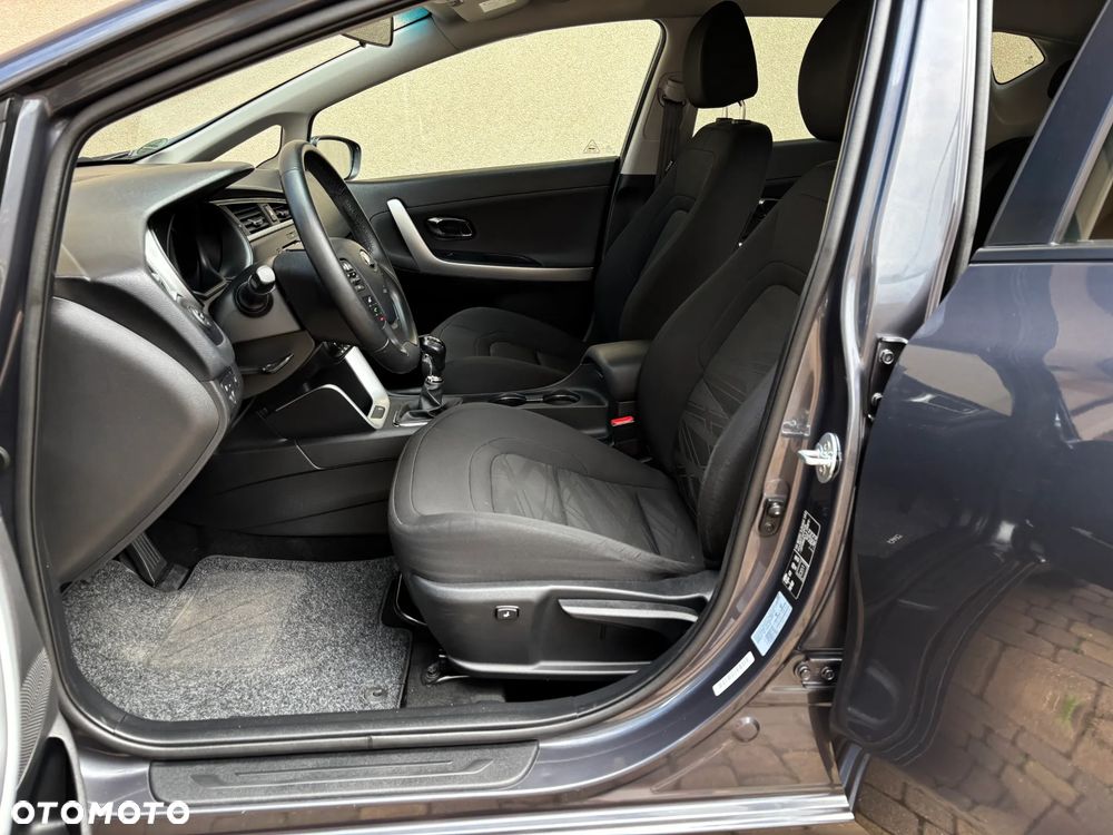 Kia Ceed 1.6 CRDi Smart - 15