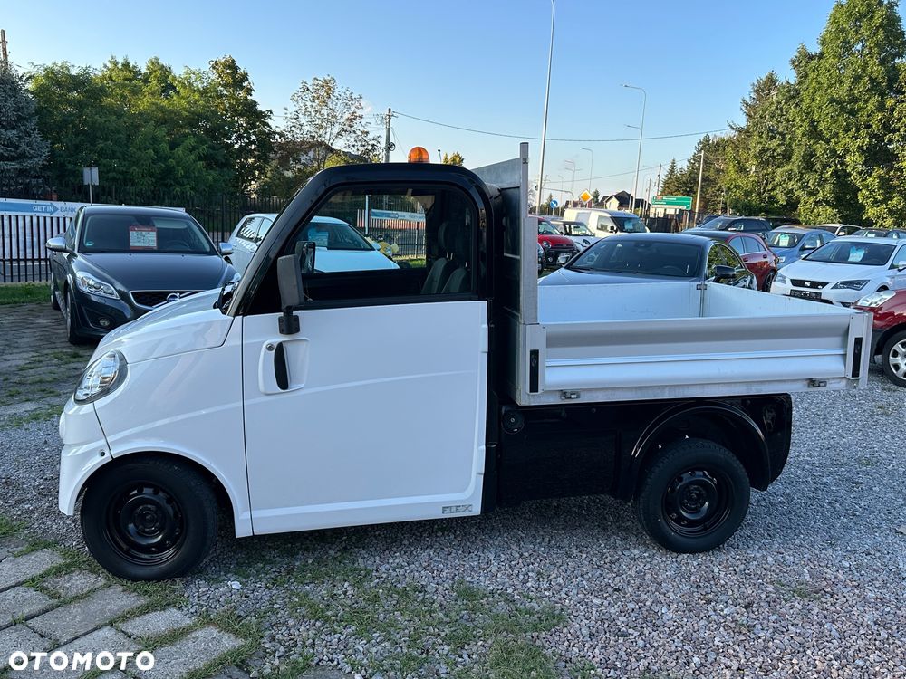 Microcar M.GO - 5