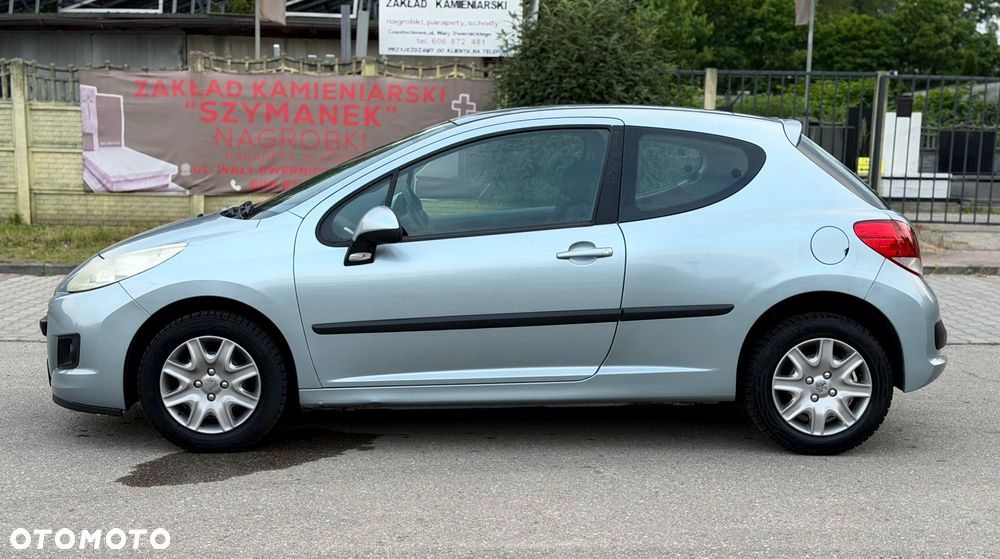 Peugeot 207 - 4