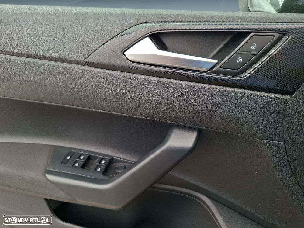 VW Taigo 1.0 TSI Urban - 23
