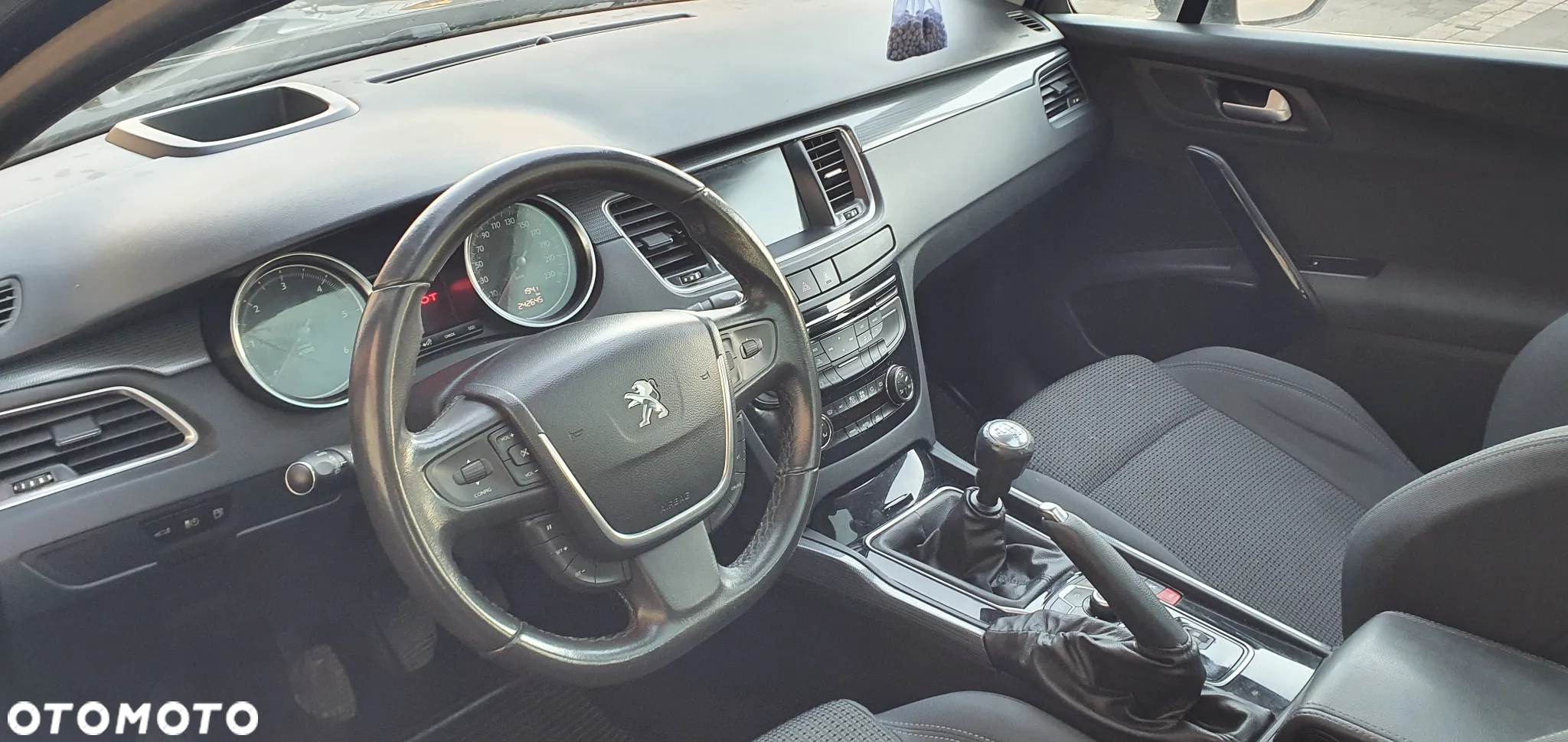 Peugeot 508 - 8