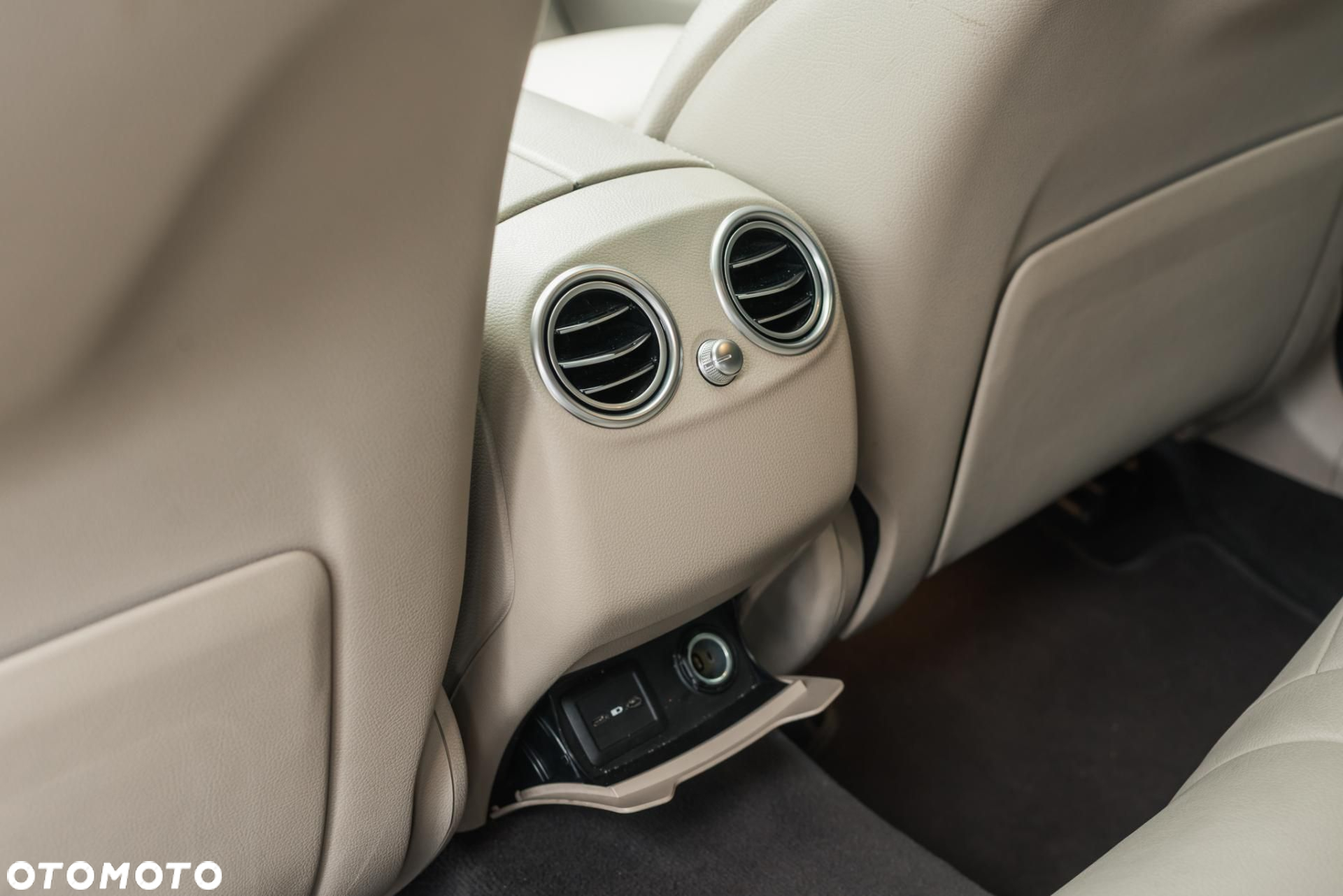 Mercedes-Benz GLC Coupe 300 4-Matic - 35