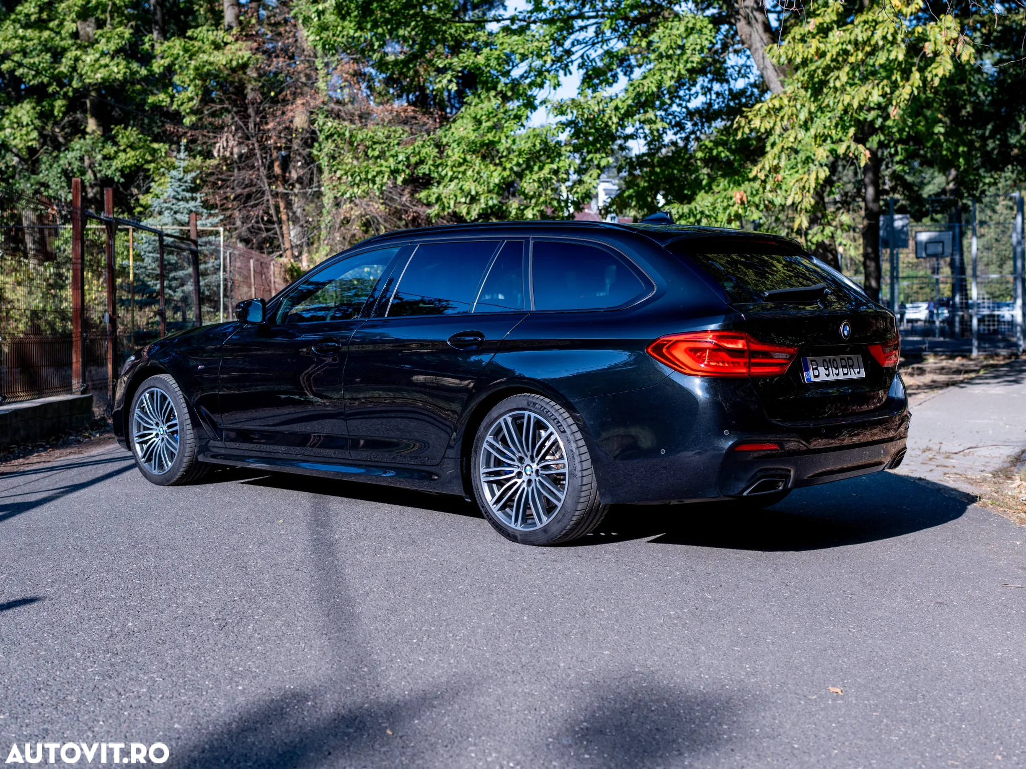 BMW Seria 5 540d xDrive AT - 2