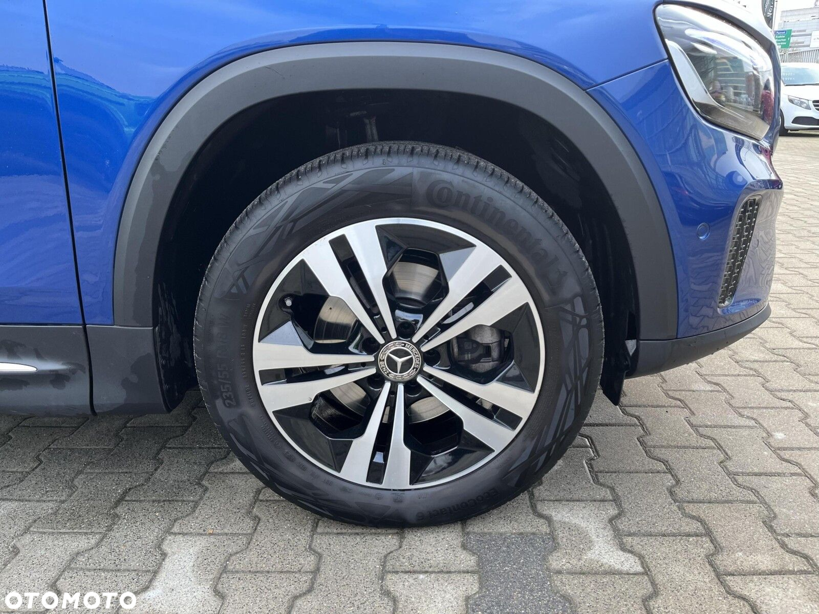 Mercedes-Benz GLB 200 Progressive 7G-DCT - 15