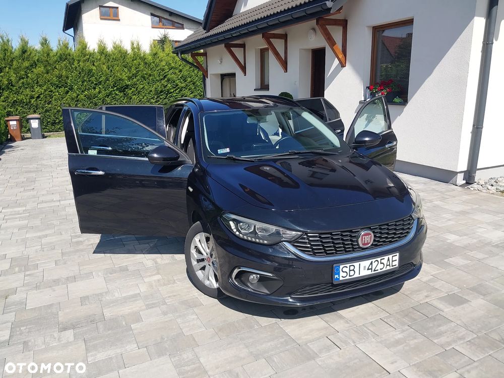 Fiat Tipo 1.6 MultiJet 16v Lounge DDCT - 6