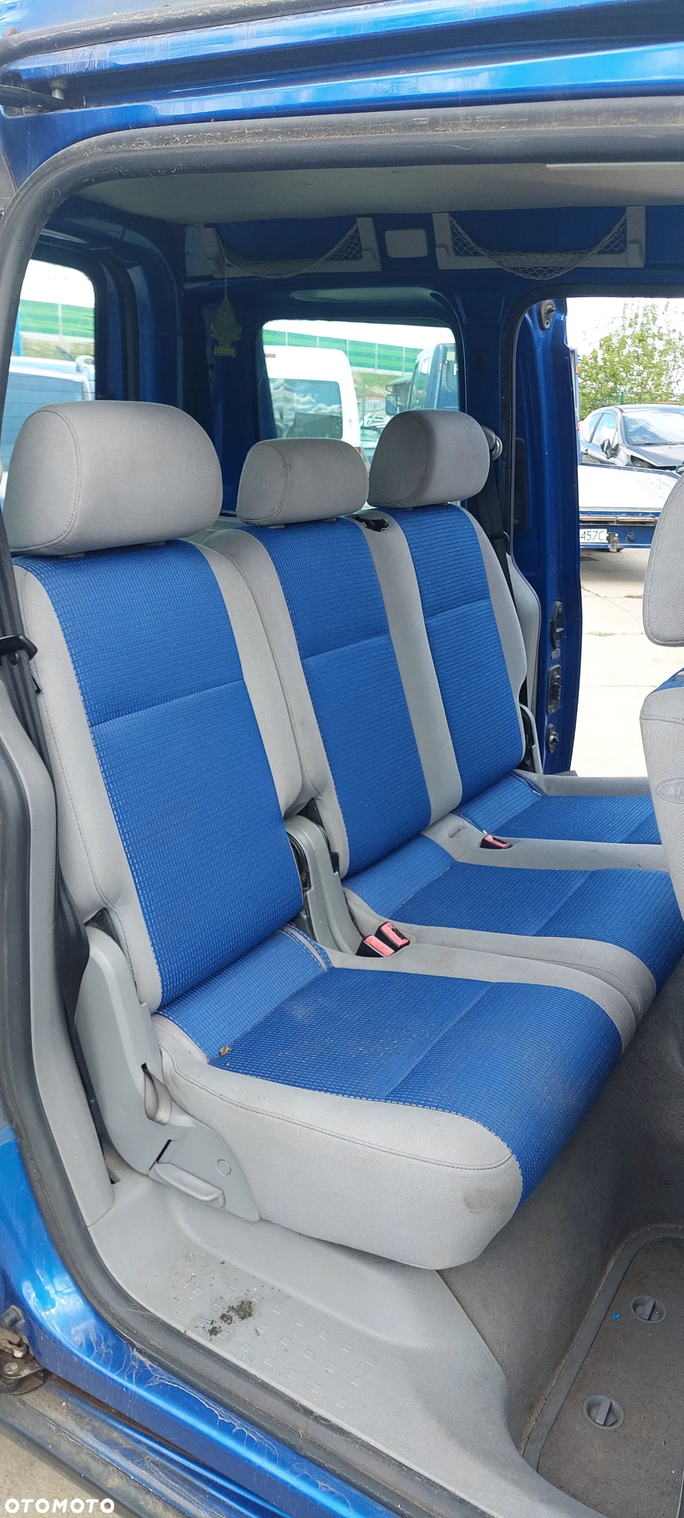 Vw Caddy mk3 "LA5E" Wszystkie Części - 32