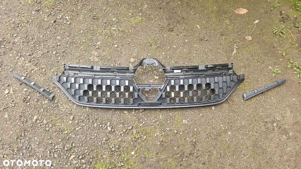 Grill atrapa Lampa Renault Austral 622563643R 622569840R 260103381R - 2
