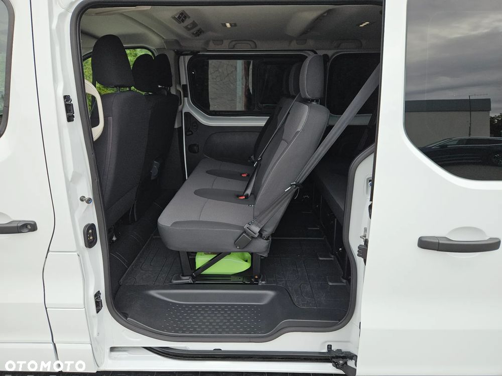 Renault Trafic - 13