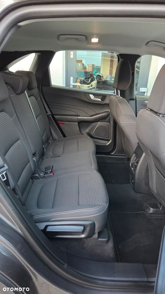 Ford Kuga 1.5 EcoBlue FWD Titanium - 23