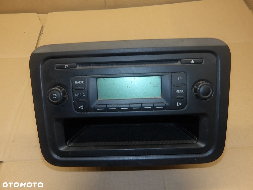 SKODA FABIA II LIFT KOMBI 10-14 1.2B RADIO 5J0035152D - 1