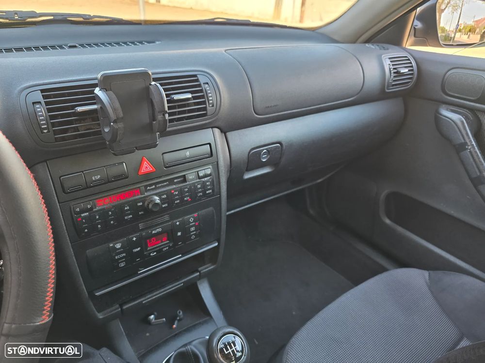 Audi A3 1.9 TDI Attraction - 9