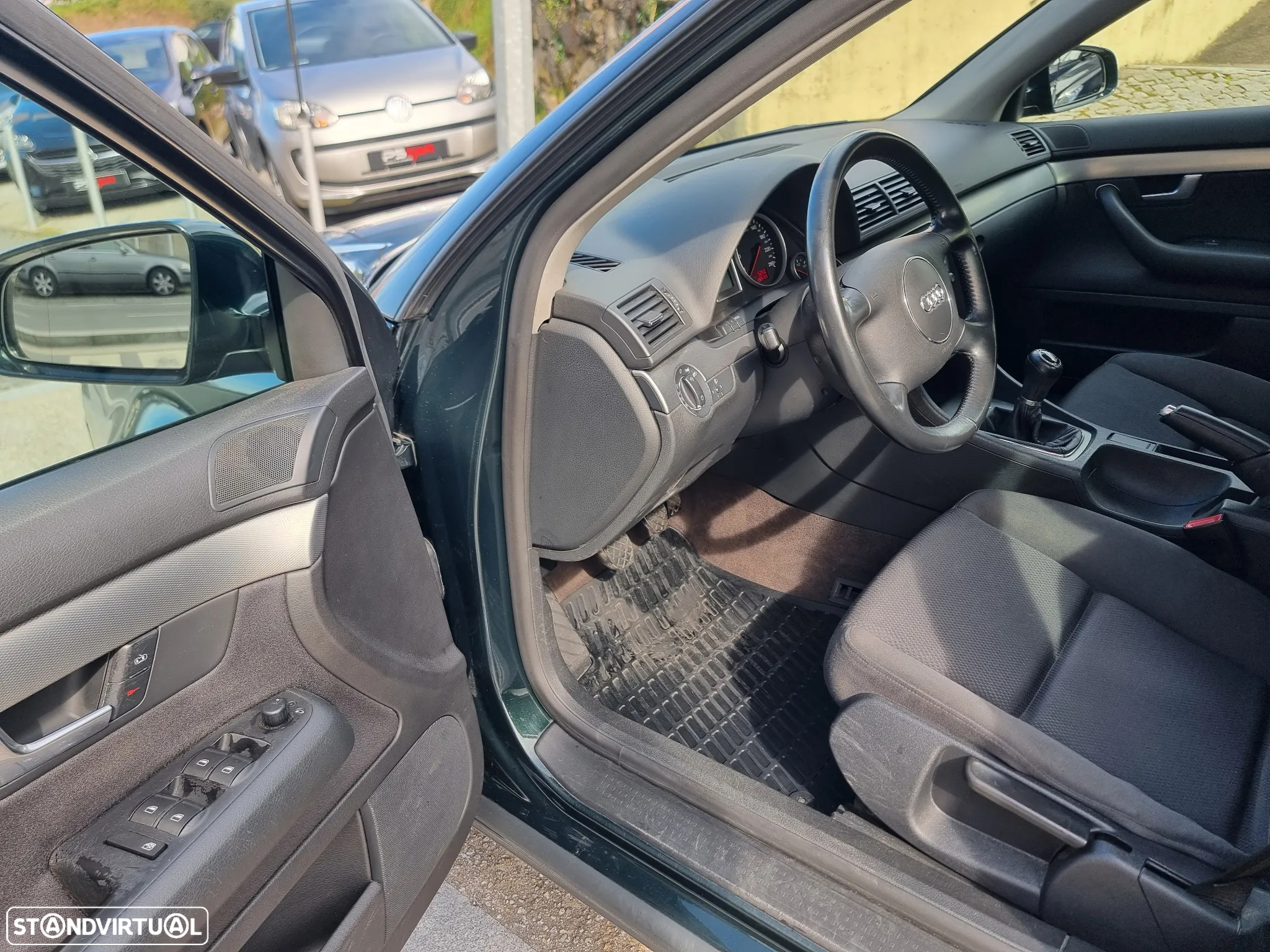 Audi A4 1.6 Exclusive - 6
