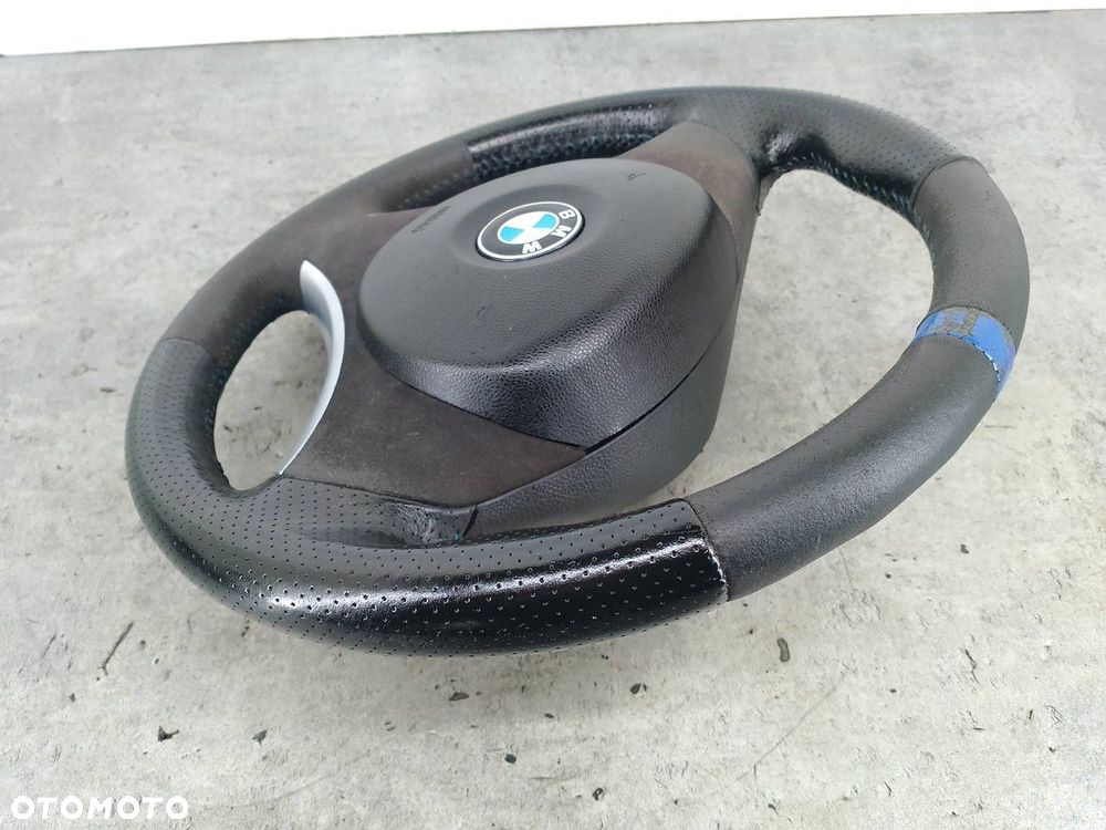 KIEROWNICA Z PODUSZKĄ BMW 1 E81 3057364  3051642 - 4