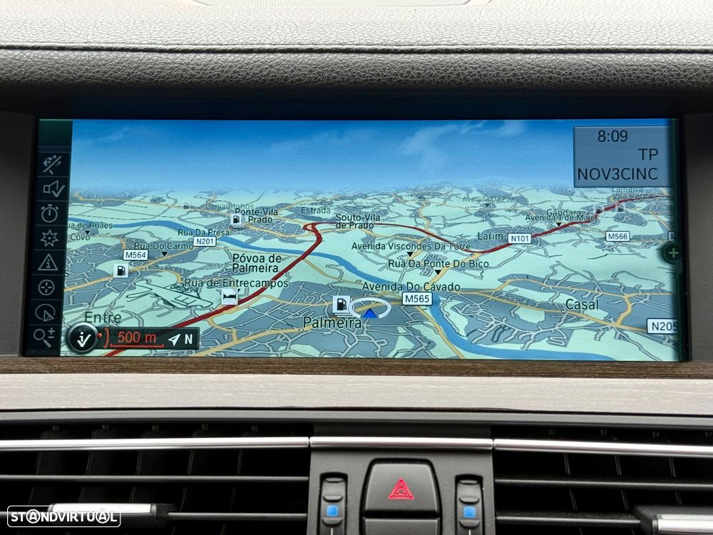 BMW 740 d Pack M - 33