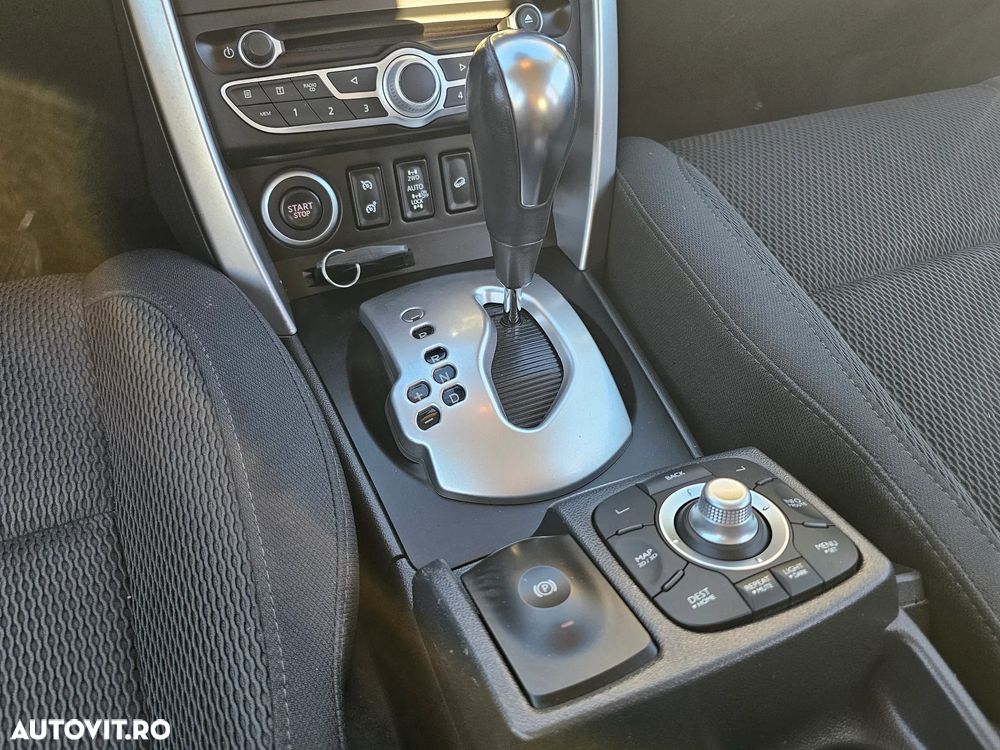 Renault Koleos 2.0 dCI 4X4 Dinamique Aut - 9