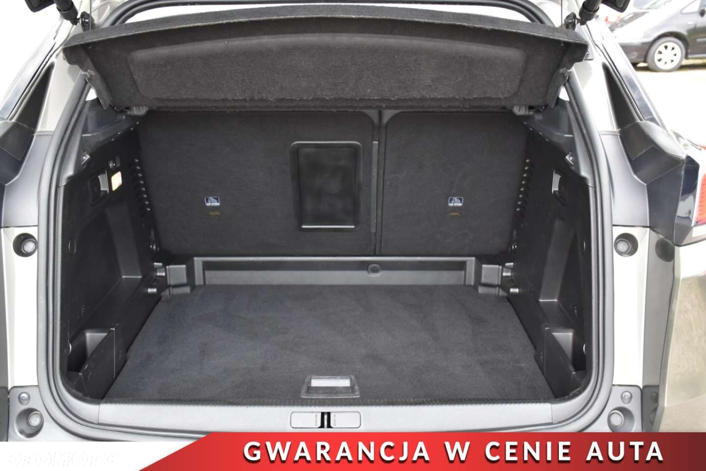 Peugeot 3008 1.5 BlueHDi Allure S&S - 28