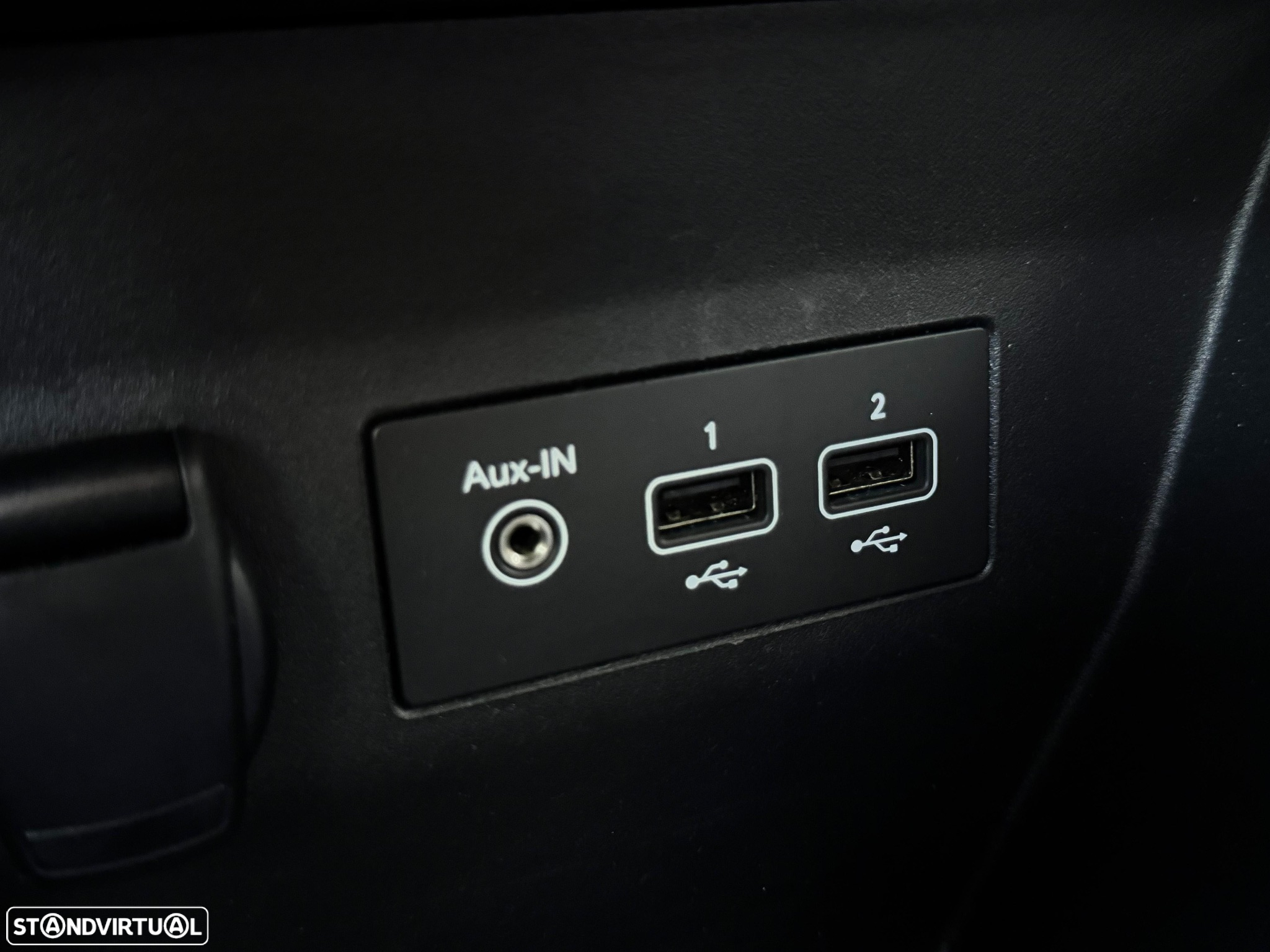 Renault Clio BLUE dCi 85 BUSINESS EDITION - 13