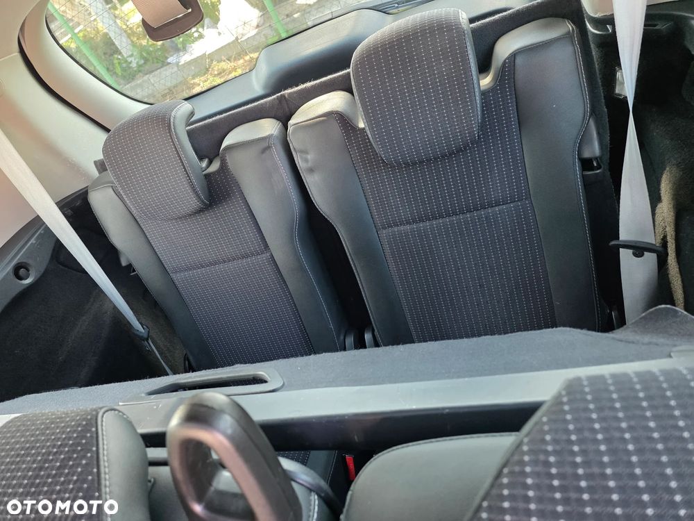 Renault Grand Scenic dCi 110 EDC Bose Edition - 32