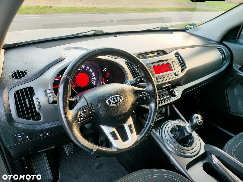 Kia Sportage - 12